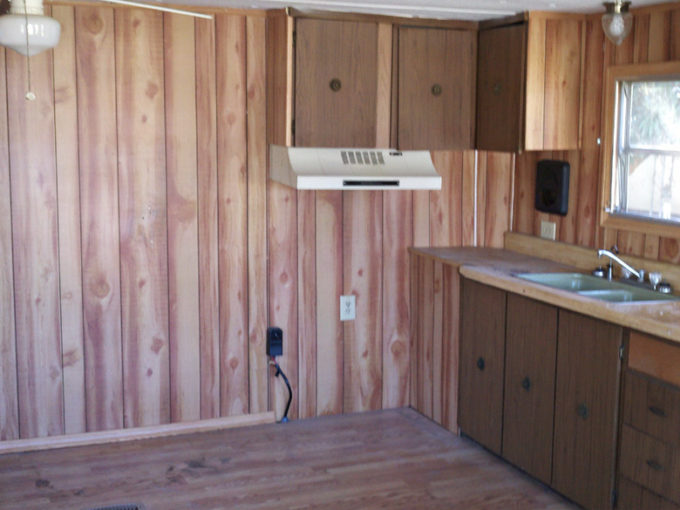 Painting & Texturing Paneled Walls Mobile Home Repair