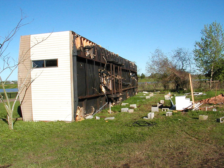 Secure Mobile Home To Ground