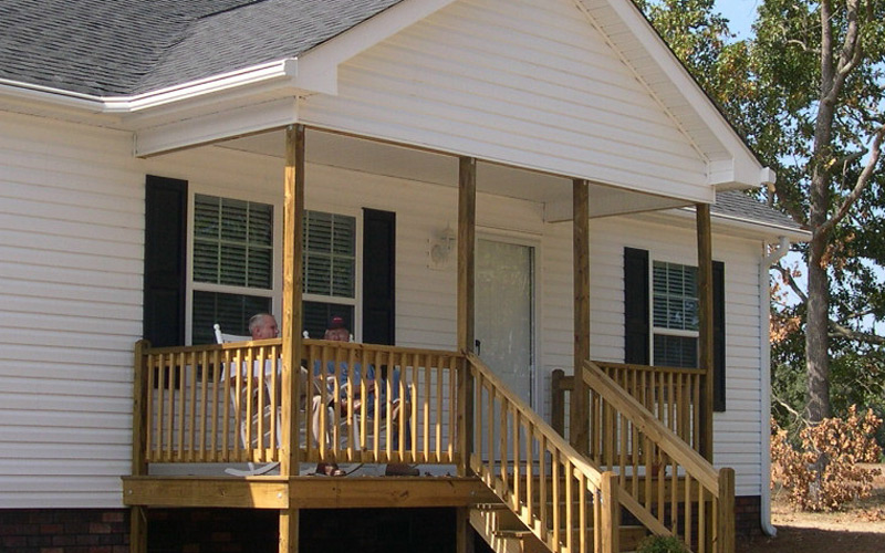 Mobile Home Porches &amp; Decks Guide - Mobile Home Repair