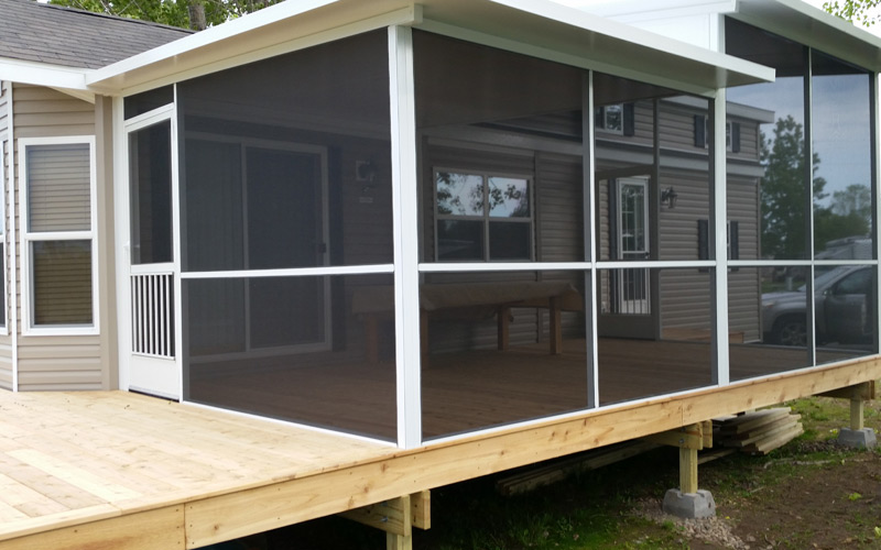 Screened In Porch for Mobile Home